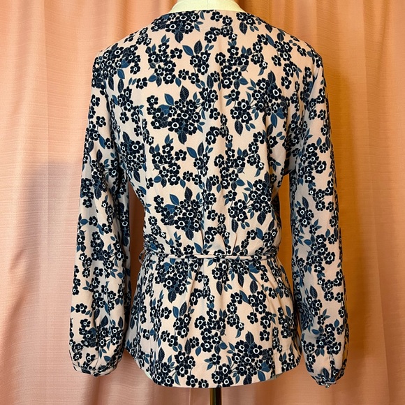 J. Crew Pink Blue Floral Faux Wrap Peplum Long Sleeve Blouse Top Size Small - Picture 2 of 11